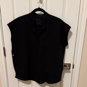 Figs Rafaela Black Scrub Top